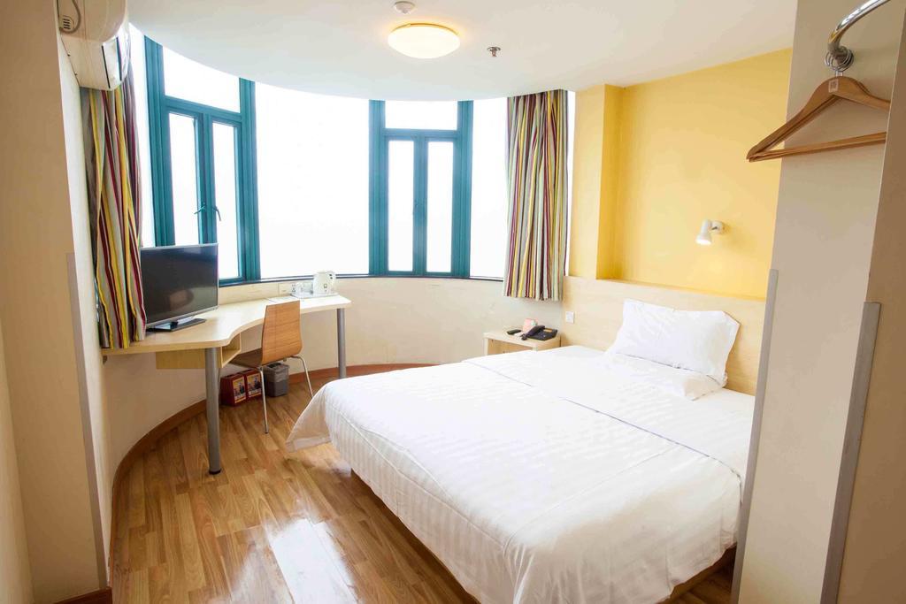 7Days Inn Beijing Zhongguan Village Suzhou Bridge Exterior foto