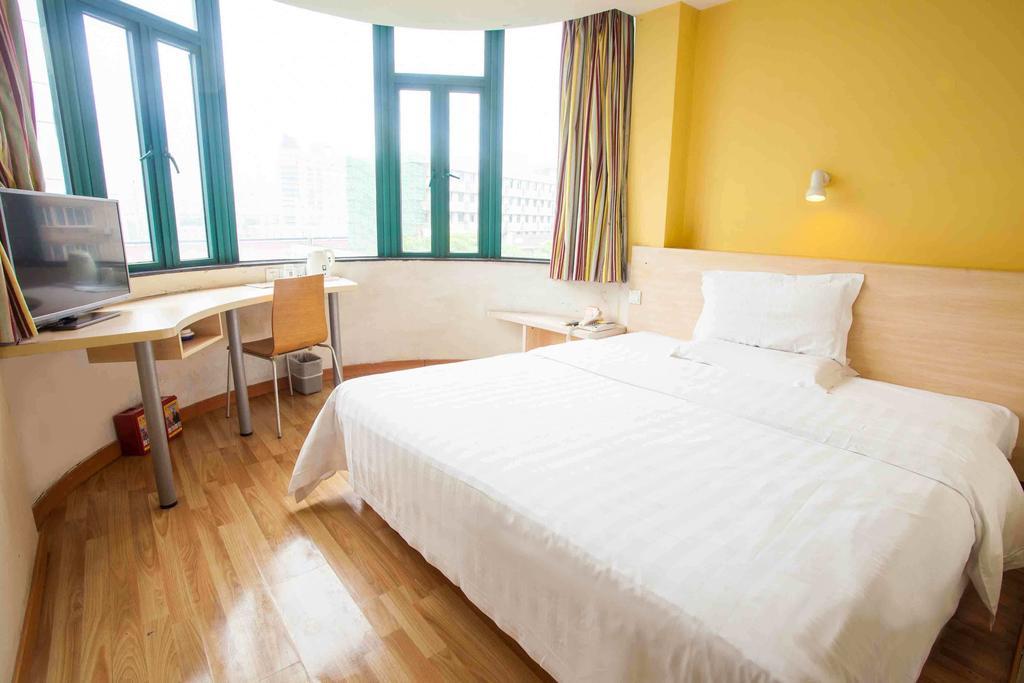 7Days Inn Beijing Zhongguan Village Suzhou Bridge Quarto foto